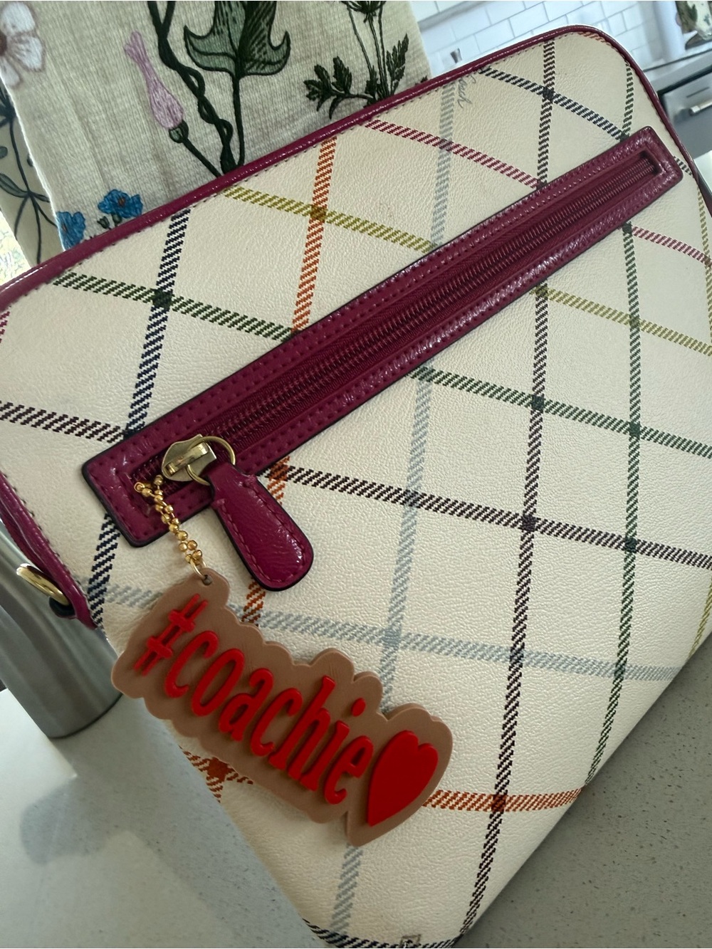 Like NEW Coach Tattersall ALERT plaid Peyton tablet iPad or CLUTCH LIKE NEW - Picture 11 of 16
